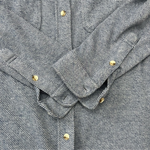 Faherty Legend Sweater Shirt Glacier Blue Twill Women’s Small - Picture 12 of 14